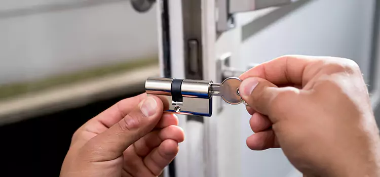 Emergency Locksmith for House Brockton
